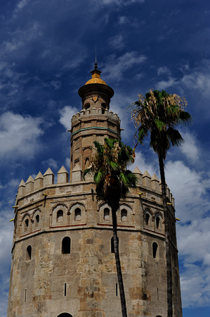 Torre del Oro, built in 1200